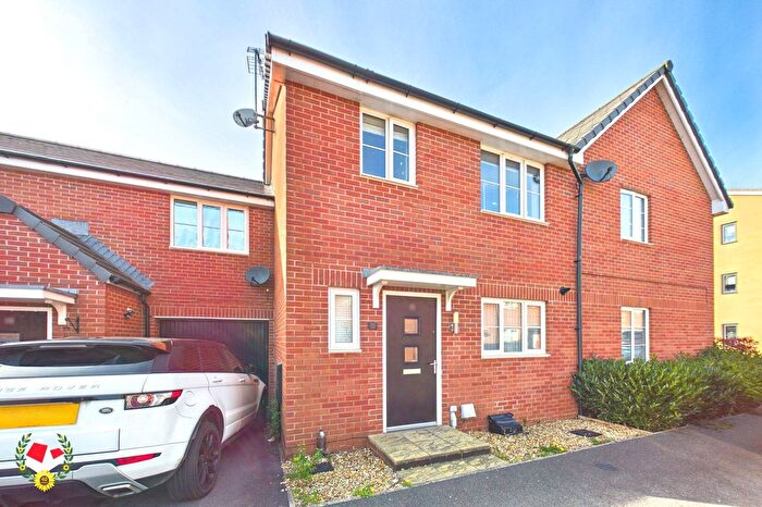3 Bedroom Terraced House For Sale In Hawthorn Close, Hardwicke, GL2