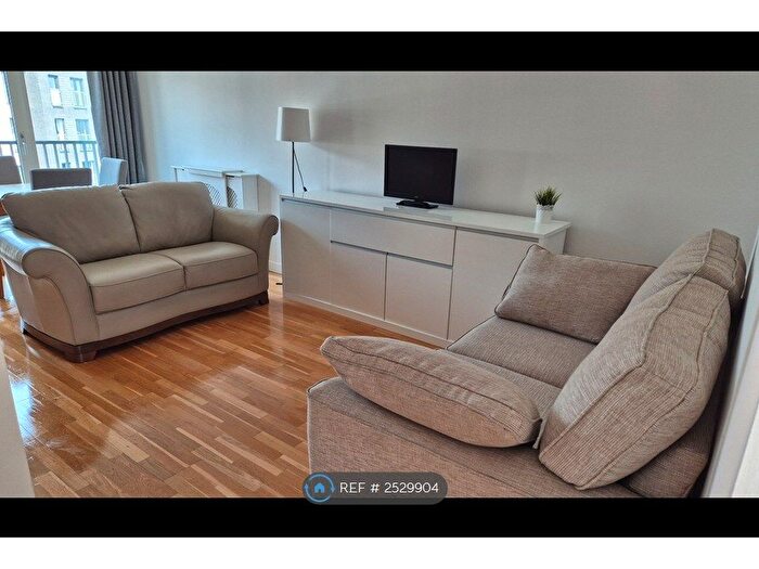 3 Bedroom Flat To Rent In Bell St, Glasgow, G4
