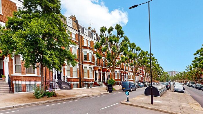 1 Bedroom Studio To Rent In Sutherland Avenue, London, W9