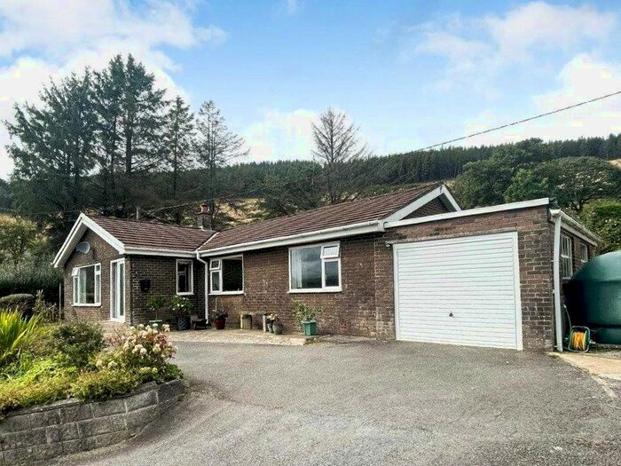 3 Bedroom Bungalow For Sale In Llanafan, Aberystwyth, Ceredigion, SY23