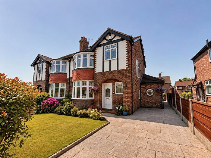 3 Bedroom Semi Detached House For Sale In Litherland Road, Sale, M33