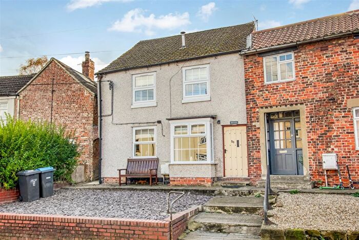 3 Bedroom Terraced House For Sale In Cockpit Hill, Northallerton, DL6