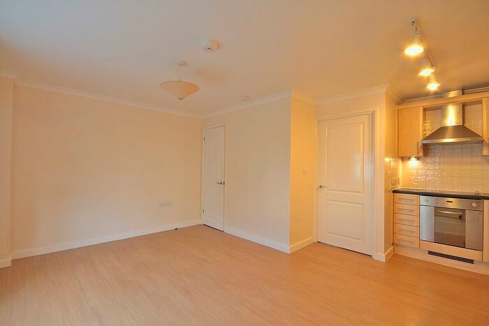 1 Bedroom Apartment To Rent In East Oxford, OX4