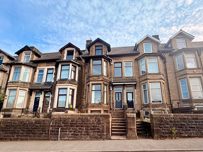 3 Bedroom Property To Rent In Westgate, Burnley, BB11