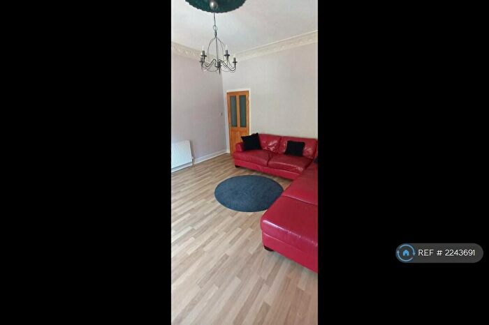 2 Bedroom Flat To Rent In Baldovan Terrace, Dundee, DD4