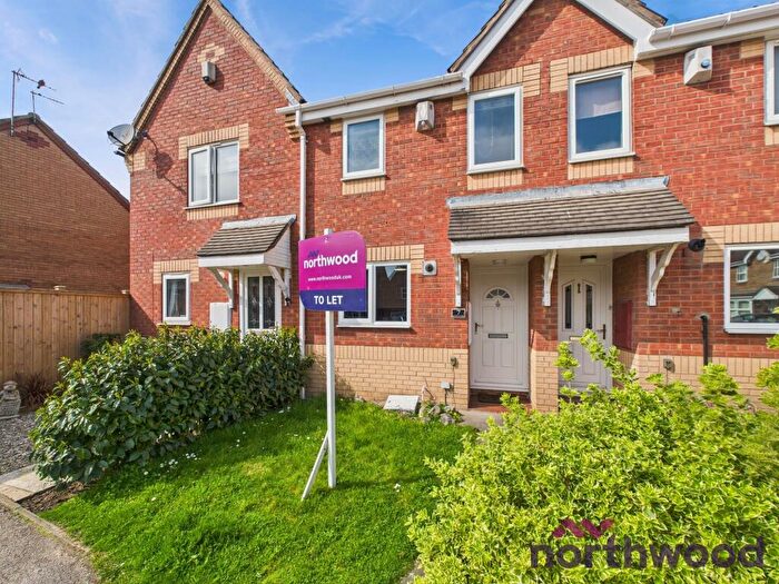 2 Bedroom Town House To Rent In Ecton Close, Winsford, CW7