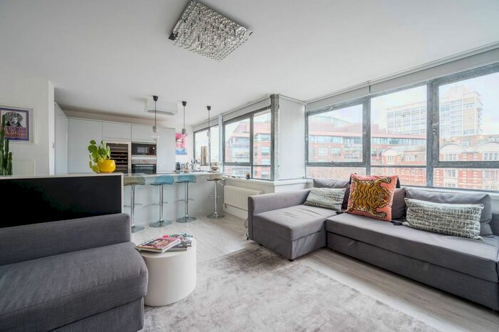 2 Bedroom Flat To Rent In Princess Street, Elephant And Castle, London SE1