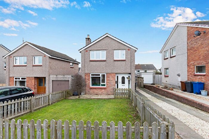 3 Bedroom Detached House For Sale In Silverburn Drive, Penicuik, EH26