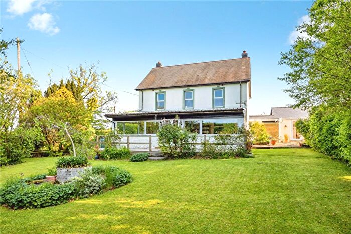 5 Bedroom Detached House For Sale In Henllan, Llandysul, Ceredigion, SA44