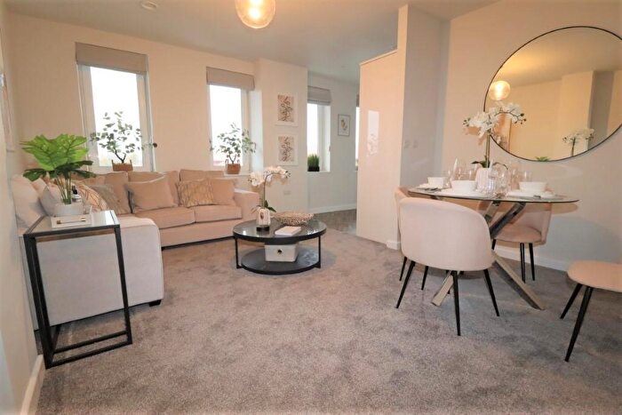 1 Bedroom Apartment To Rent In Tivoli House, Wigmore Park District Centre, Luton, Bedfordshire, LU2