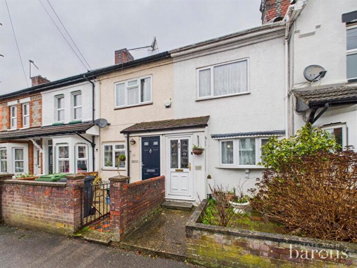 2 Bedroom Terraced House For Sale In Coronation Road, Basingstoke, RG21