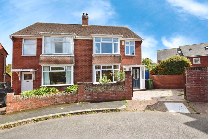 3 Bedroom Semi-Detached House For Sale In Hanover Close, Heavitree, Exeter, EX1