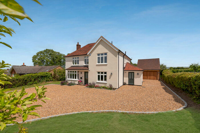 4 Bedroom Detached House For Sale In Perry Lane, Bledlow, Princes Risborough, HP27