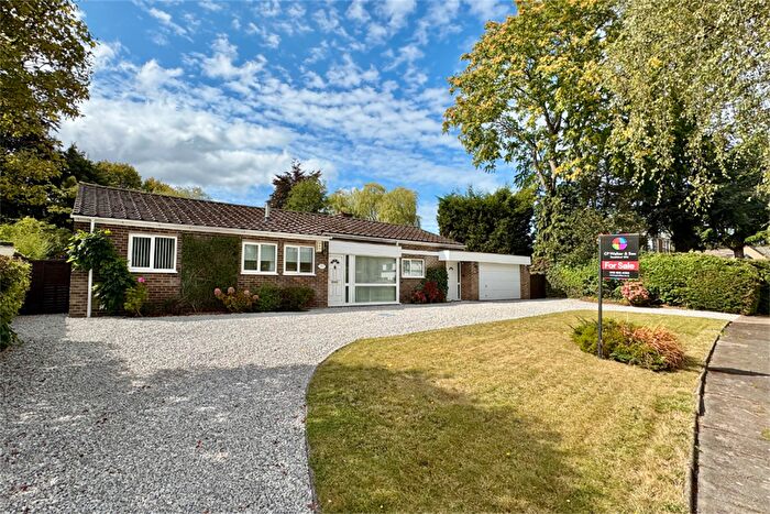 3 Bedroom Bungalow For Sale In Claremont Avenue, Bramcote, NG9