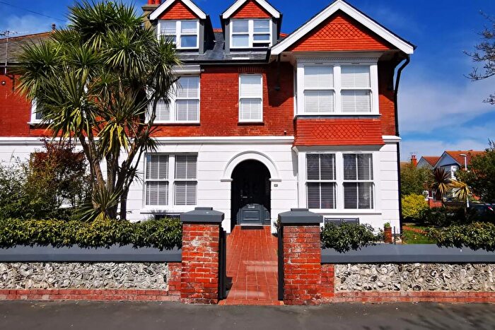 1 Bedroom Flat To Rent In Church Walk, Worthing, BN11