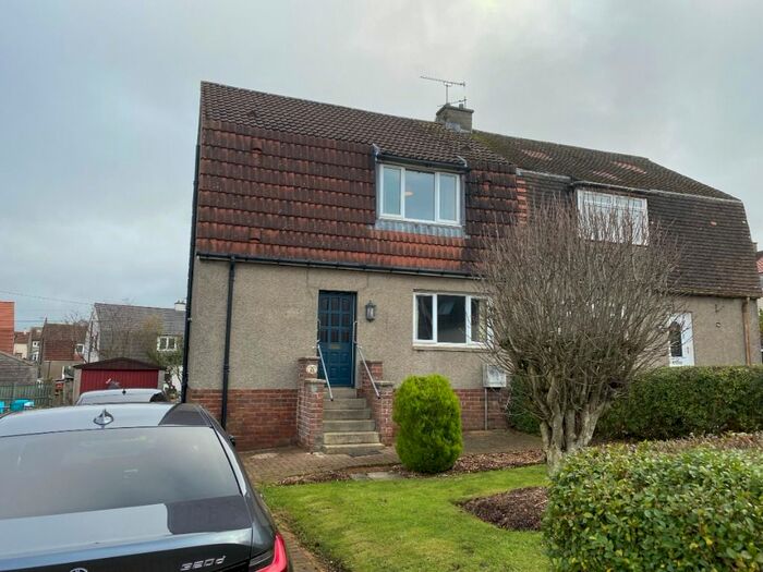 3 Bedroom Semi-Detached House To Rent In Old Lanark Road, Carluke, ML8