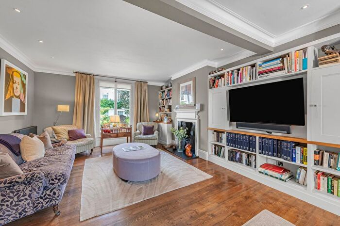 5 Bedroom Property To Rent In Old Palace Lane, Richmond, TW9