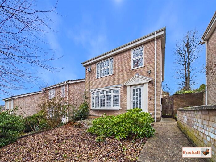 4 Bedroom Detached House For Sale In Heatherhayes, Ipswich, IP2