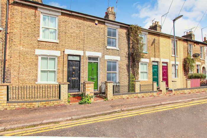 2 Bedroom Terraced House To Rent In Hertford Street, Cambridge, CB4