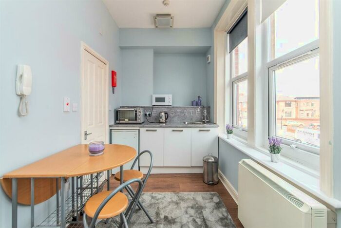 Studio To Rent In Chillingham Road, Heaton, Newcastle Upon Tyne, NE6