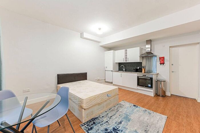 1 Bedroom Studio To Rent In Queens Gate, South Kensington, London, SW7