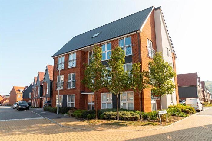2 Bedroom Flat For Sale In , Viking Road, Wouldham, ME1