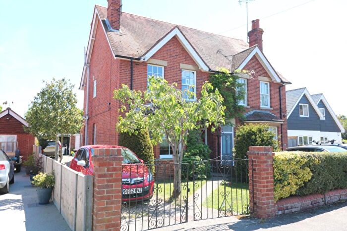 2 Bedroom Maisonette To Rent In Horseshoe Road, Pangbourne, RG8