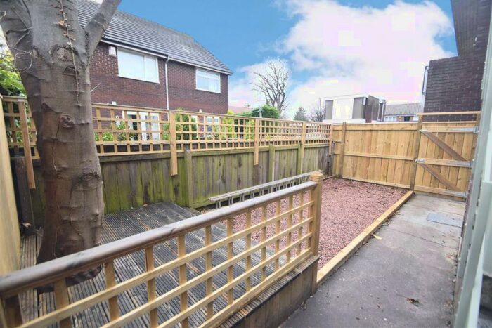 2 Bedroom Flat To Rent In Pykerley Road, Monkseaton, NE25