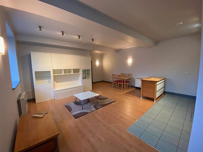 2 Bedroom Flat To Rent In Cumin Court, Honley, Holmfirth, HD9