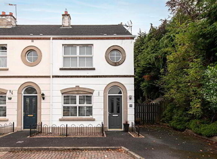 3 Bedroom End Of Terrace House For Sale In The Sidings, Ballynahinch, BT24