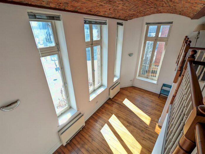 2 Bedroom Duplex To Rent In The Royal, Wilton Place, Salford, M3