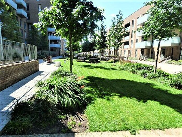 1 Bedroom Apartment To Rent In Sailors House, Deauville Close, London, E14