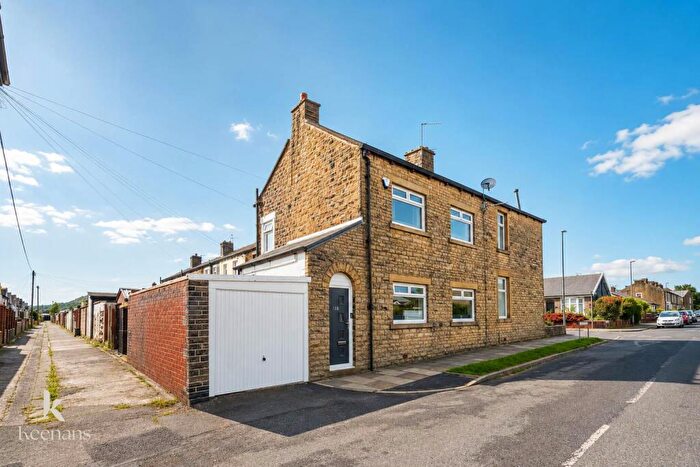 2 Bedroom End Of Terrace House For Sale In Haywood Road, Accrington, BB5