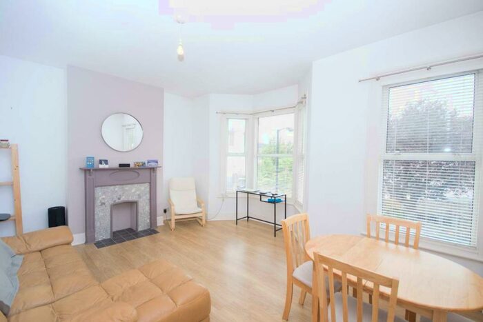 2 Bedroom Flat To Rent In Finland Road, Brockley, London, SE4