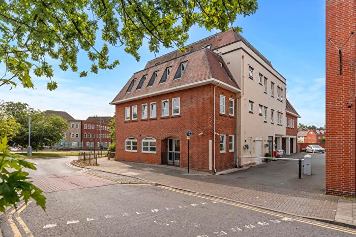 1 Bedroom Apartment To Rent In Crouch Street, Colchester, CO3