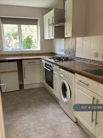 1 Bedroom Maisonette To Rent In Goddard Close, Crawley, RH10