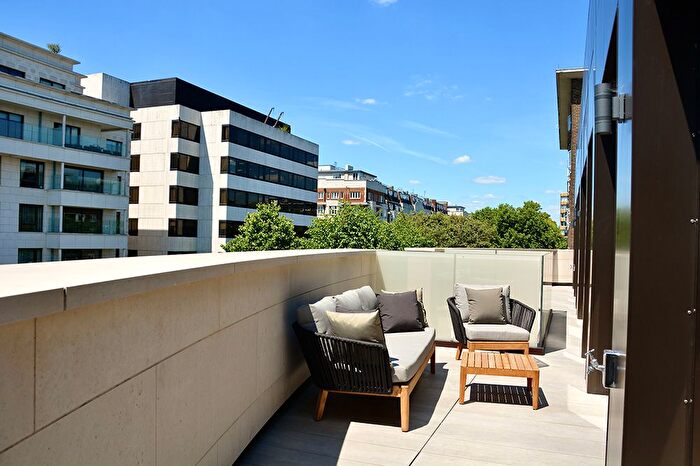 5 Bedroom Flat To Rent In Wellington Road, London, NW8