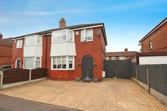 3 Bedroom Semi-Detached House To Rent In Chapman Street, Manchester, Greater Manchester, M18