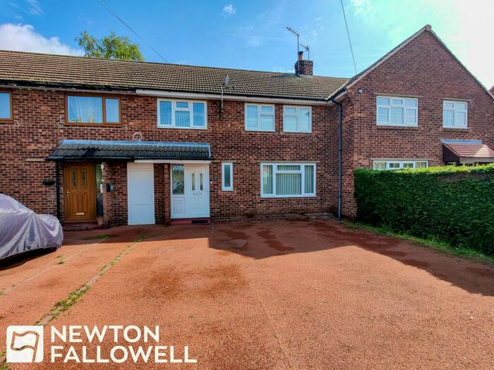 3 Bedroom Terraced House For Sale In Lawson Close, West Drayton, DN22