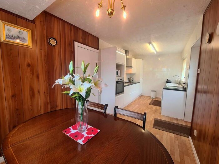 2 Bedroom Detached Bungalow For Sale In Malvern Close, Hurworth, DL2