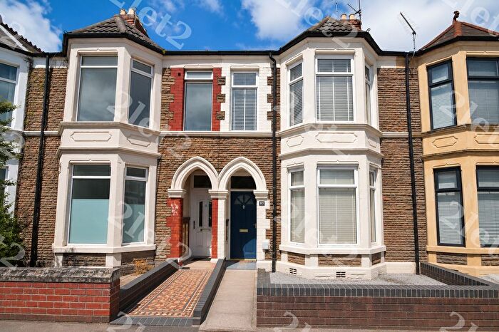 Terraced House To Rent In Manor Street, Cardiff, CF14