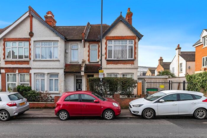 1 Bedroom Flat For Sale In Park Road, South Norwood, SE25