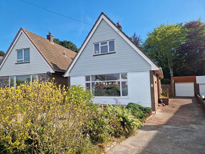 3 Bedroom Detached Bungalow For Sale In Halsdon Avenue, Exmouth, EX8