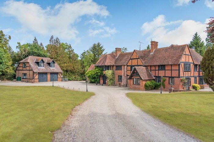 7 Bedroom Country House For Sale In Mays Lane, Padworth Common, Reading, Berkshire, RG7