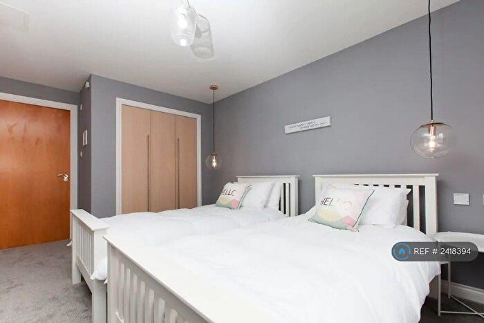 2 Bedroom Flat To Rent In Pilrig Heights, Edinburgh, EH6