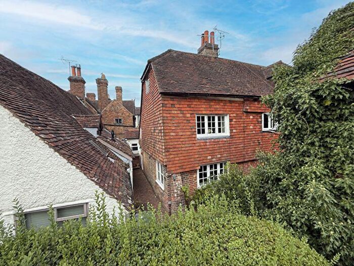 3 Bedroom Character Property For Sale In Church Twitten, Cuckfield, RH17