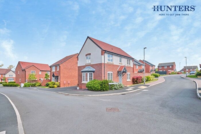 3 Bedroom Detached House For Sale In Goldfinch Drive, Streethay, Lichfield, WS13