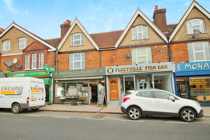 2 Bedroom Apartment To Rent In Hatfield Road, AL1