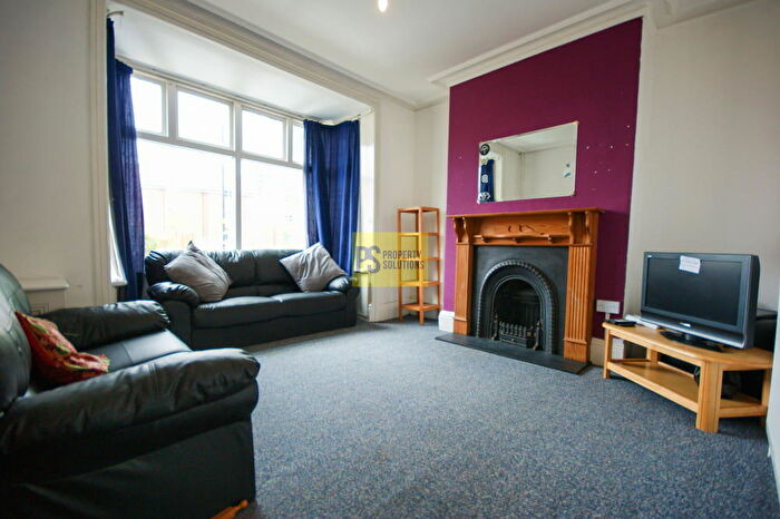 5 Bedroom Terraced House To Rent In Oak Tree Lane, Selly Oak, Birmingham, B29