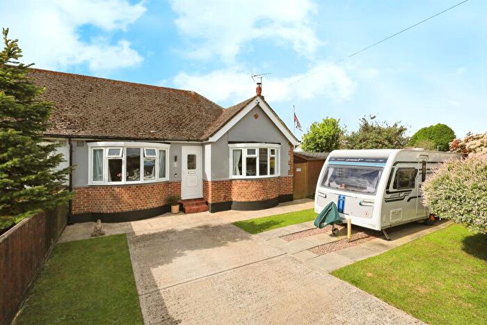 2 Bedroom Semi-Detached Bungalow For Sale In Bahram Road, Polegate, BN26